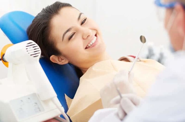 How Much Do Veneers Cost? Los Angeles Porcelain Veneer Dentist