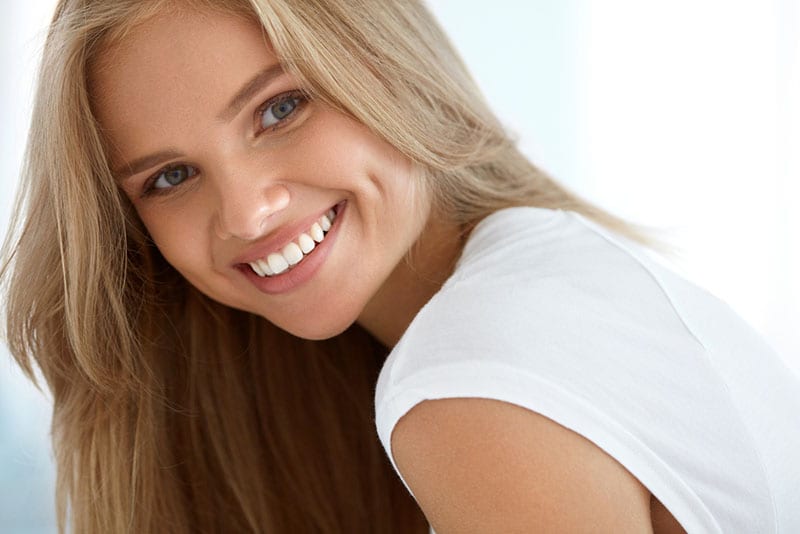 Celebrity Dentist Beverly Hills to brighten your smile