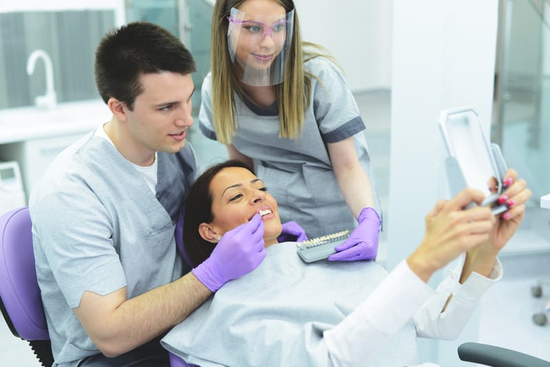 top veneer dentist in Los Angeles
